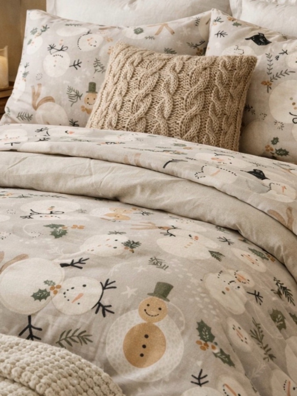 Pottery Barn Kids Neutral Snowman Holiday Sheet Set- Flannel